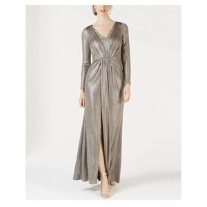 Adrianna Papell Formal Gown Size 8 Metallic Silver Beaded Maxi Holiday Party NYE